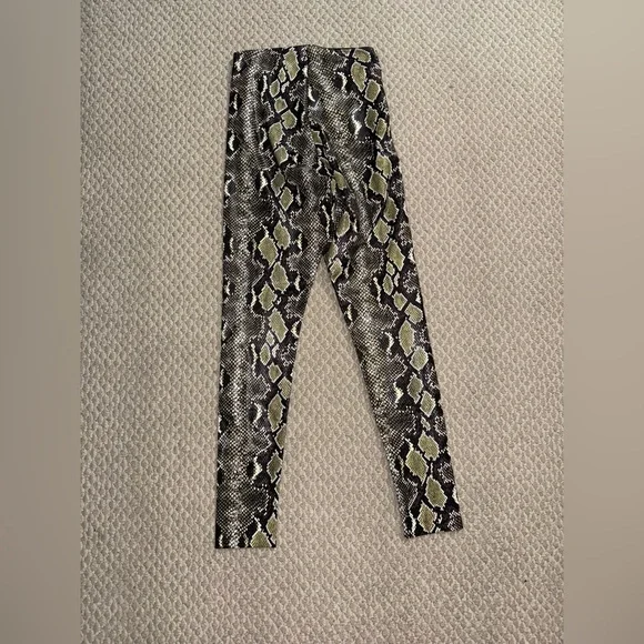 COMMANDO  Perfect Control Leggings snake print SIZE: MEDIUM - Picture 8 of 9